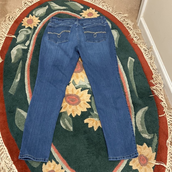 LEE Riders - Picture 4 of 5